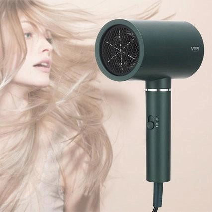 Професійний фен для волосся VGR V-431 потужністю 1600-1800 Вт із режимом холодного повітря. Колір: зелений