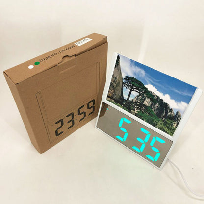Электронные проводные настольные цифровые часы DS-6608 с фоторамкой, зелёная подсветка. Цвет: белый