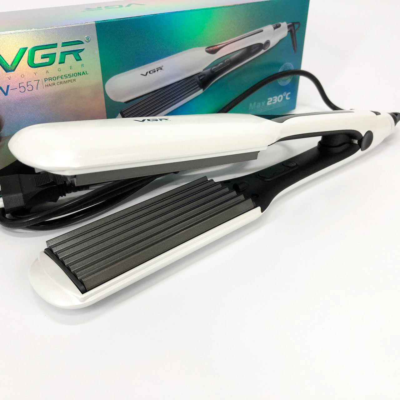 Широкая плойка гофре для прикорневого объема VGR V-557 70 Вт с дисплеем и 14 температурными режимами