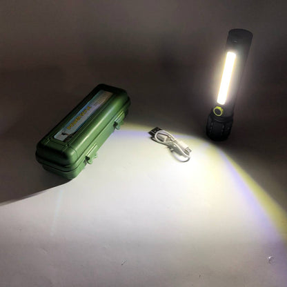 Карманный фонарик Police TD-C82/C72-P50+COB оснащен светодиодами, функцией зума, встроенным аккумулятором