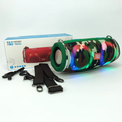 Портативная колонка TG642 с RGB подсветкой и ремешком, колонка для вечеринки. Цвет: камуфляж