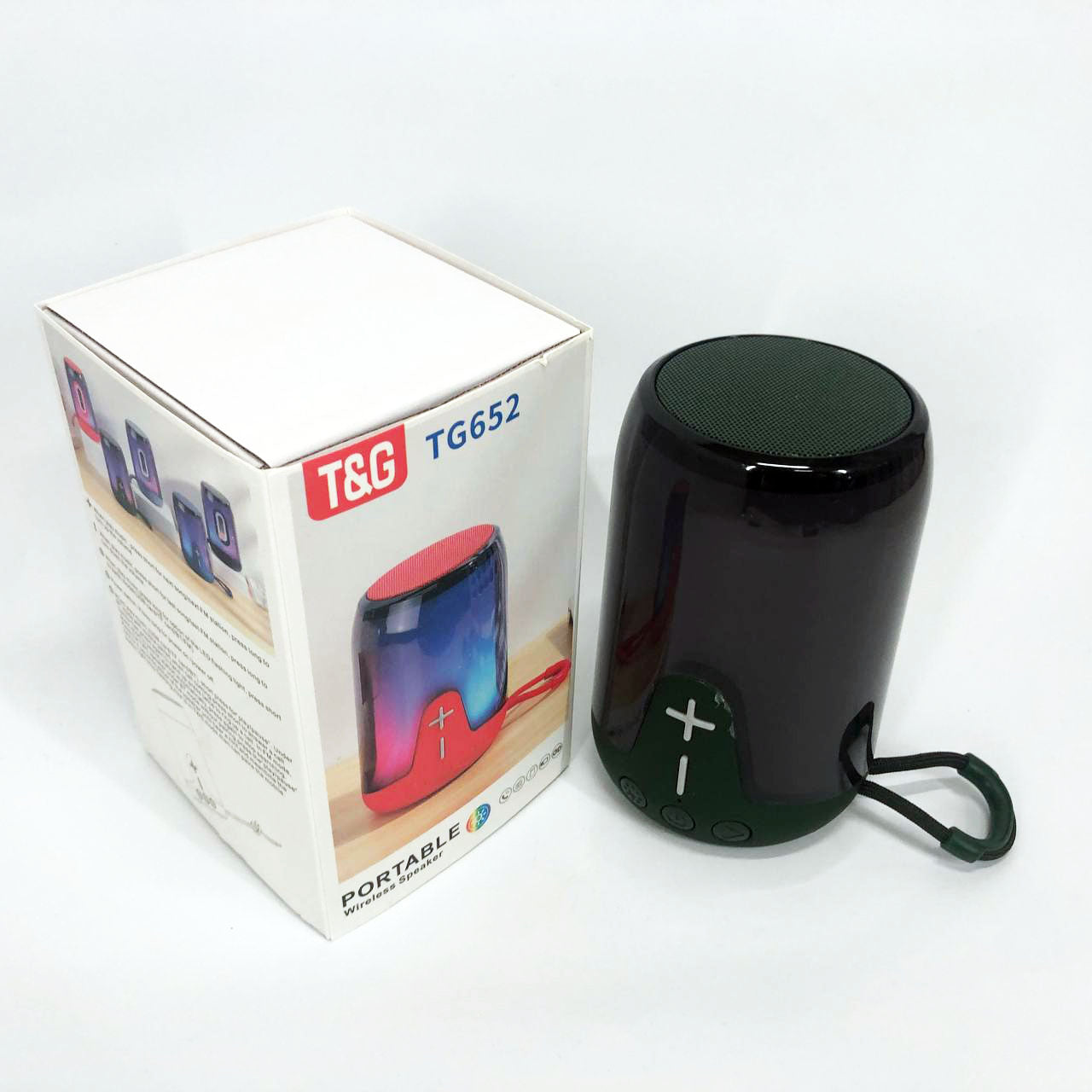 Портативная колонка TG652 5W с RGB подсветкой и ремешком, колонка с аккумулятором блютуз. Цвет: зеленый