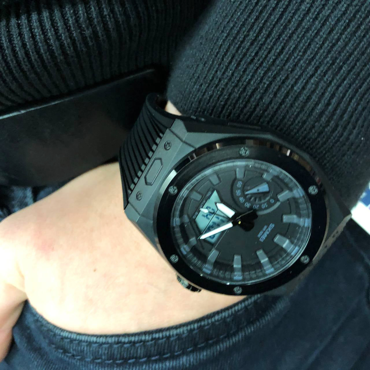 Часы наручные мужские SKMEI 2103BKWT, армейские часы противоударные, часы для мужчины