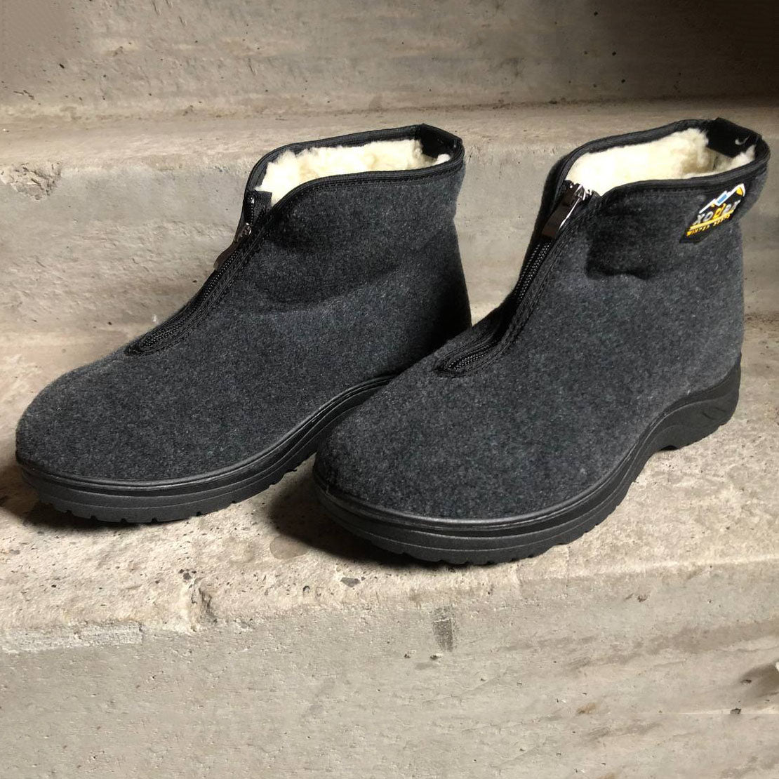 Черевики чоловічі на застібці 42 розмір, черевики чоловічі для роботи. Колір: сірий