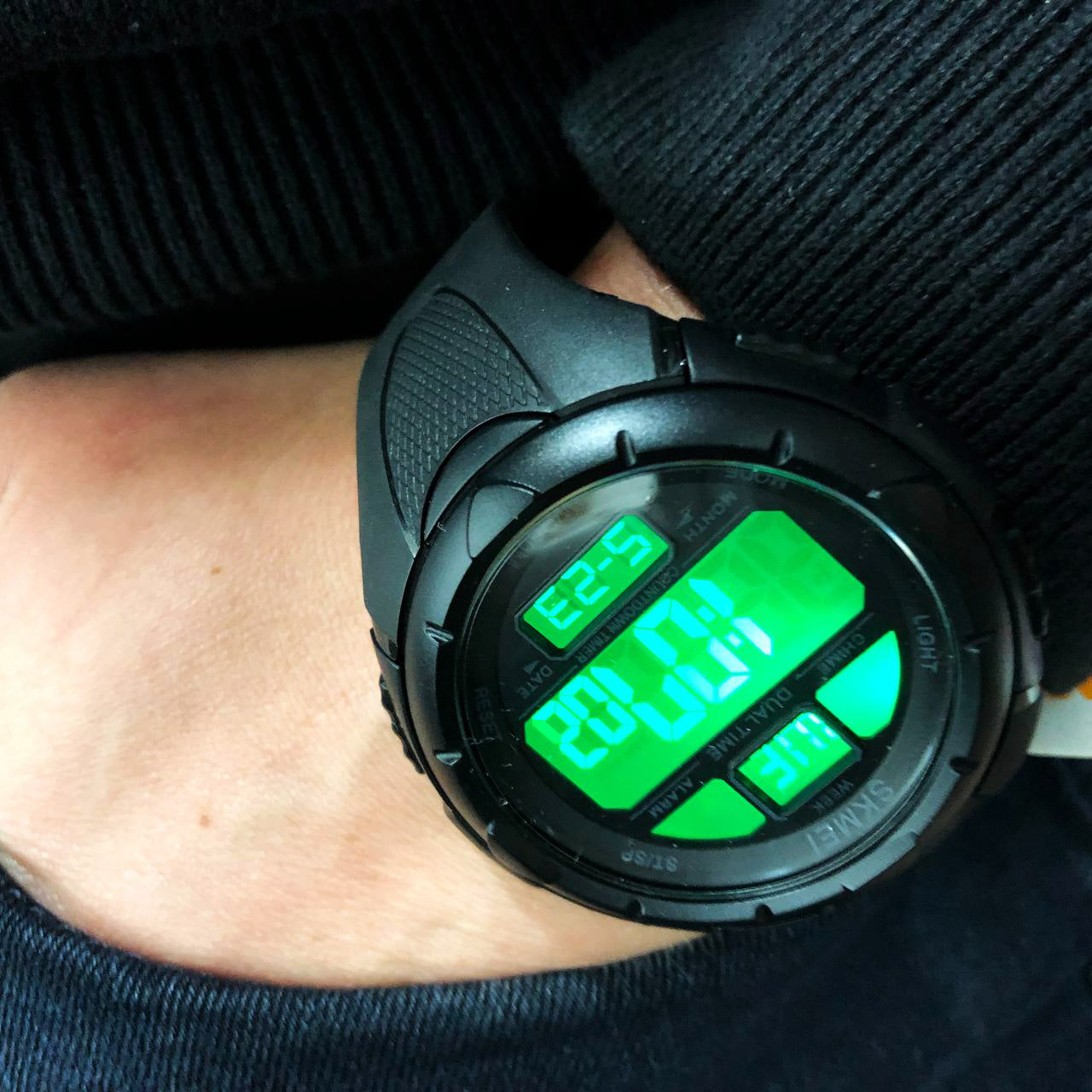 Часы наручные мужские SKMEI 1656BK BLACK, водостойкие тактические часы. Цвет: черный