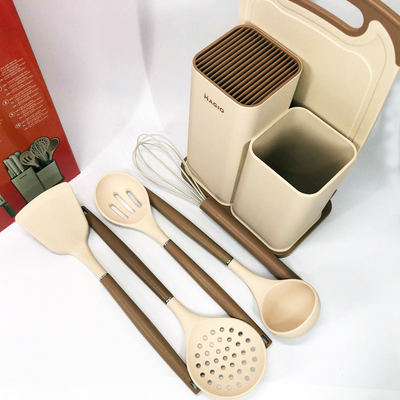 Набор силиконовых кухонных принадлежностей Magio MG-1097I набор ножей лопаток 12 предметов