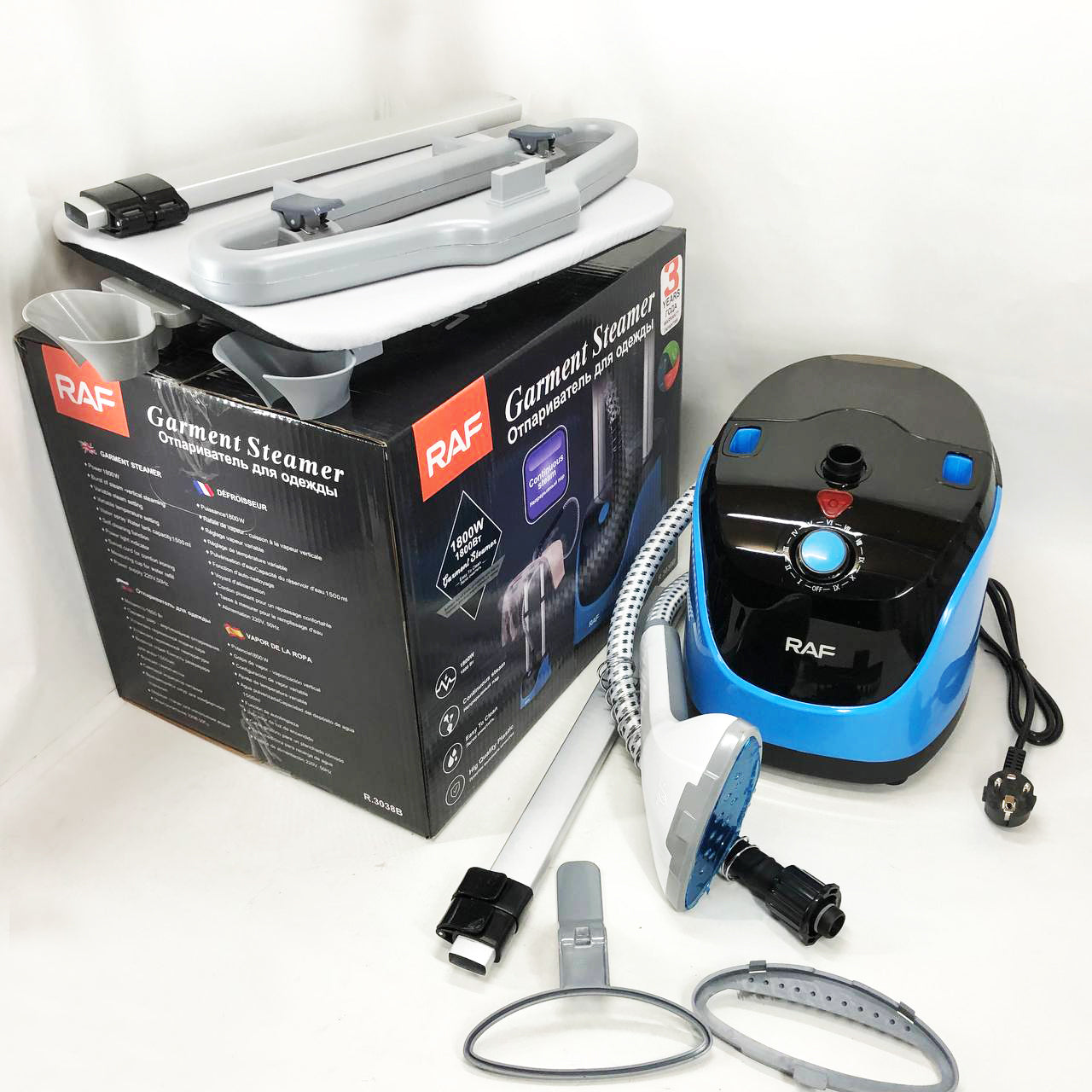 Отпариватель вертикальный для одежды со стойкой RAF R.3038 1800 W. Цвет: синий