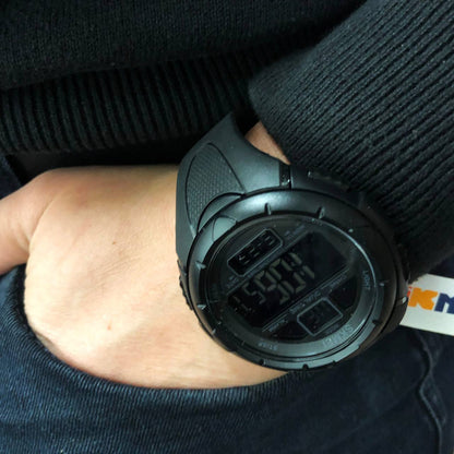 Часы наручные мужские SKMEI 1656BK BLACK, водостойкие тактические часы. Цвет: черный