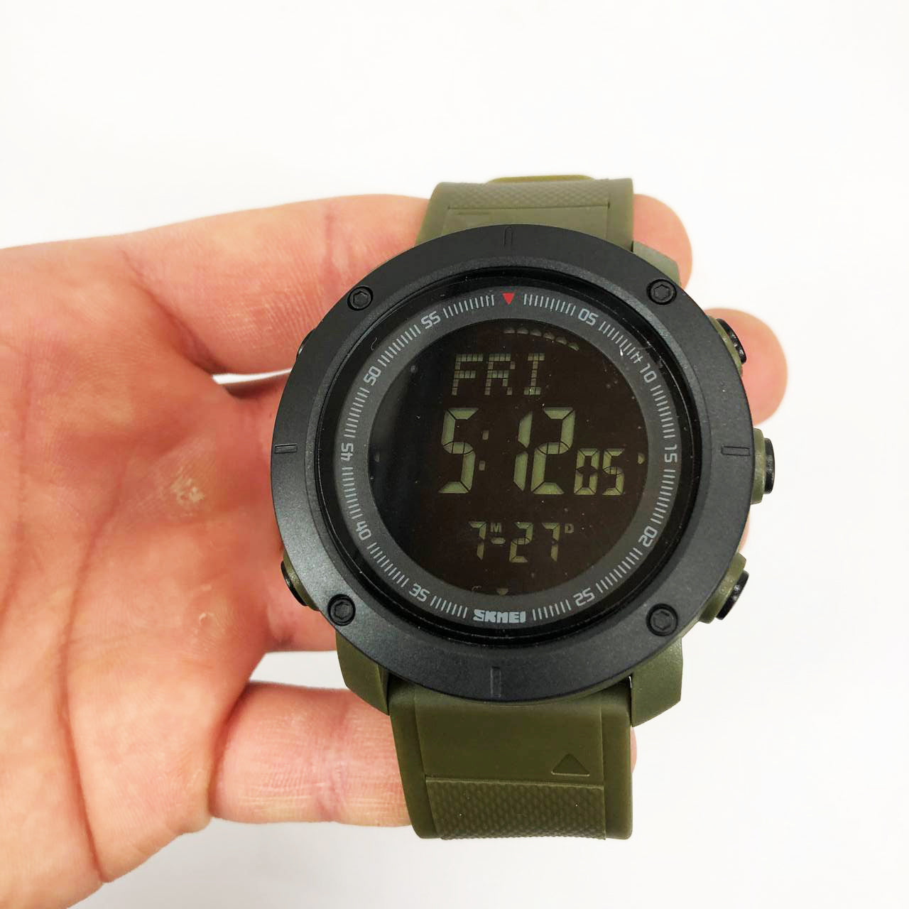 Часы наручные мужские SKMEI 2095AG, часы тактические противоударные, армейские часы. Цвет: зеленый