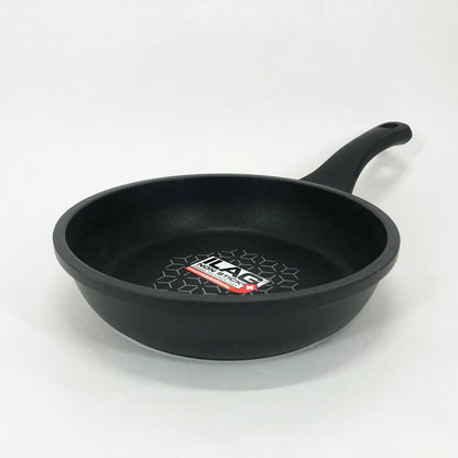 Сковорода 20 см Con Brio CB-2025 антипригарное покрытие Titan Plus литая, сковорода качественная на плиту