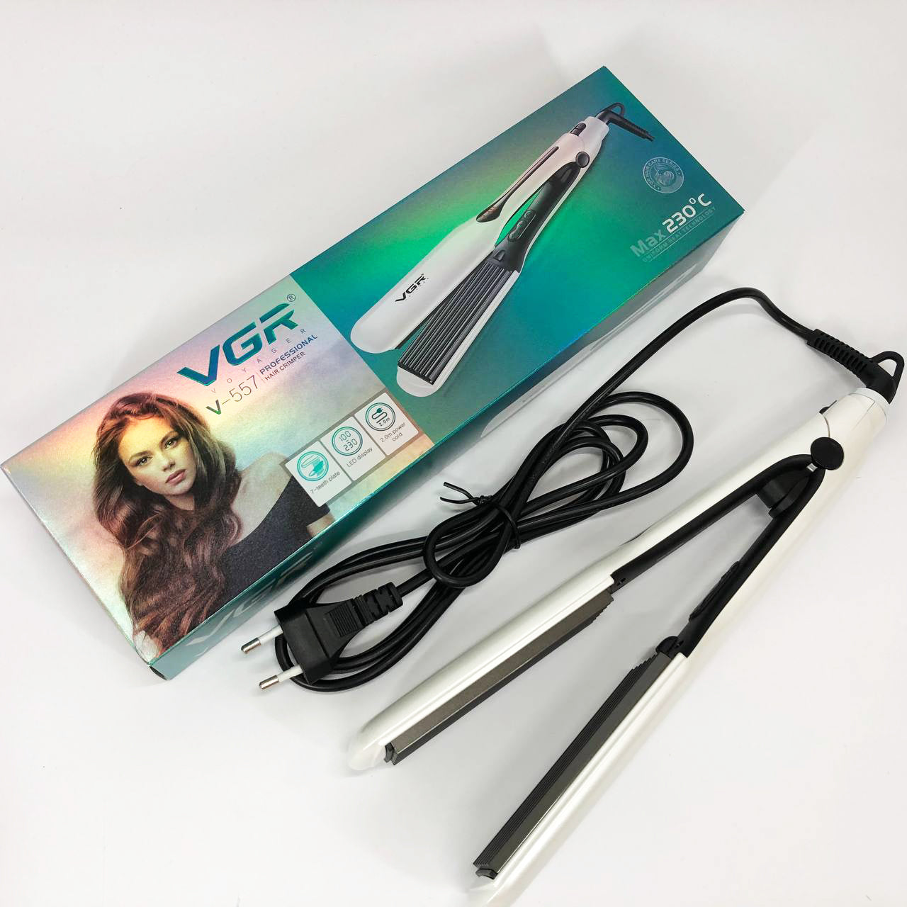 Широкая плойка гофре для прикорневого объема VGR V-557 70 Вт с дисплеем и 14 температурными режимами