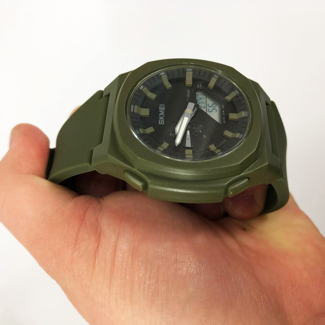 Часы наручные мужские SKMEI 2091AGWT, армейские часы противоударные, военные тактические часы