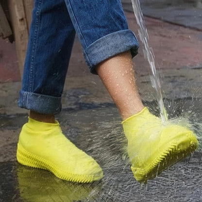 Многоразовые бахилы-чехлы L (41-45 размер) для обуви силиконовые от воды и грязи. Цвет: желтый