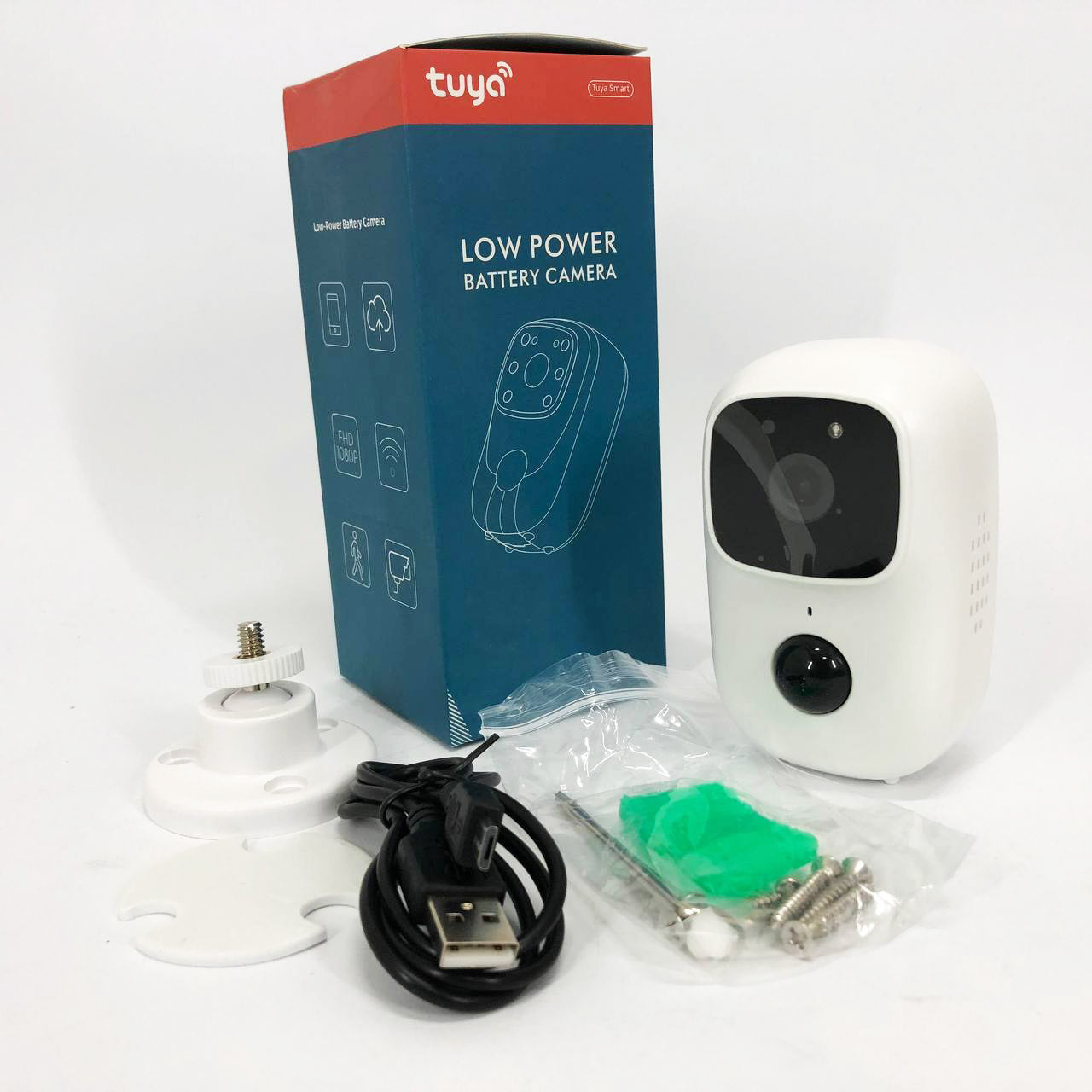 Камера видеонаблюдения Smart wifi приложение Tuya работает от 2x18650