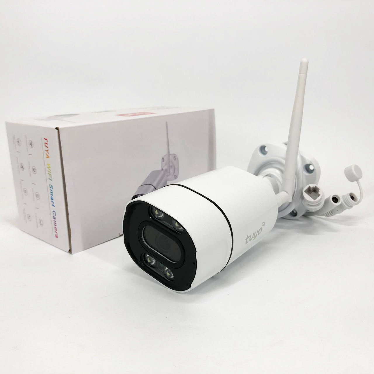 Камера видеонаблюдения Camera C16 TUYA APP WIFI IP 3.0 mp уличная с дистанционным просмотром