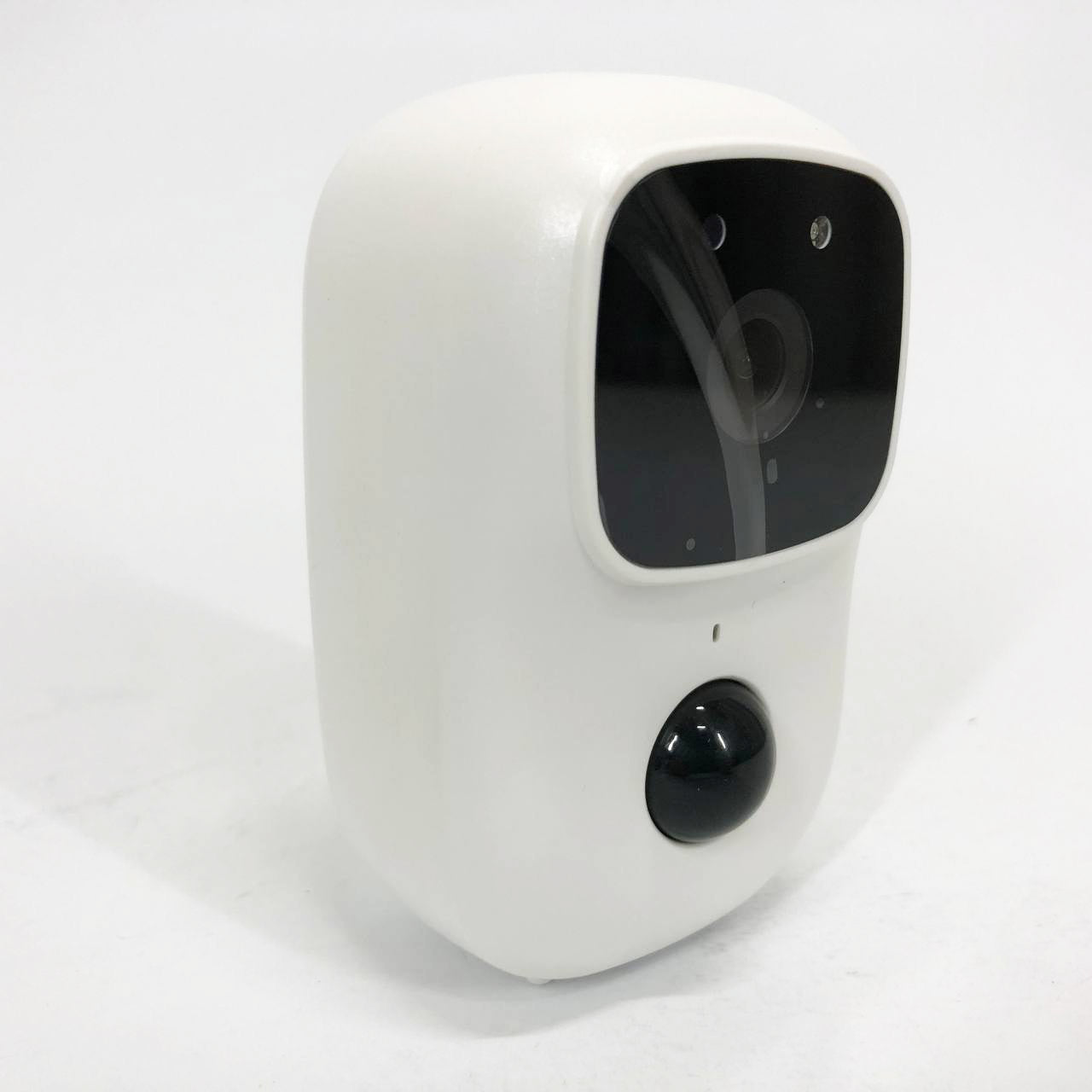 Камера видеонаблюдения Smart wifi приложение Tuya работает от 2x18650