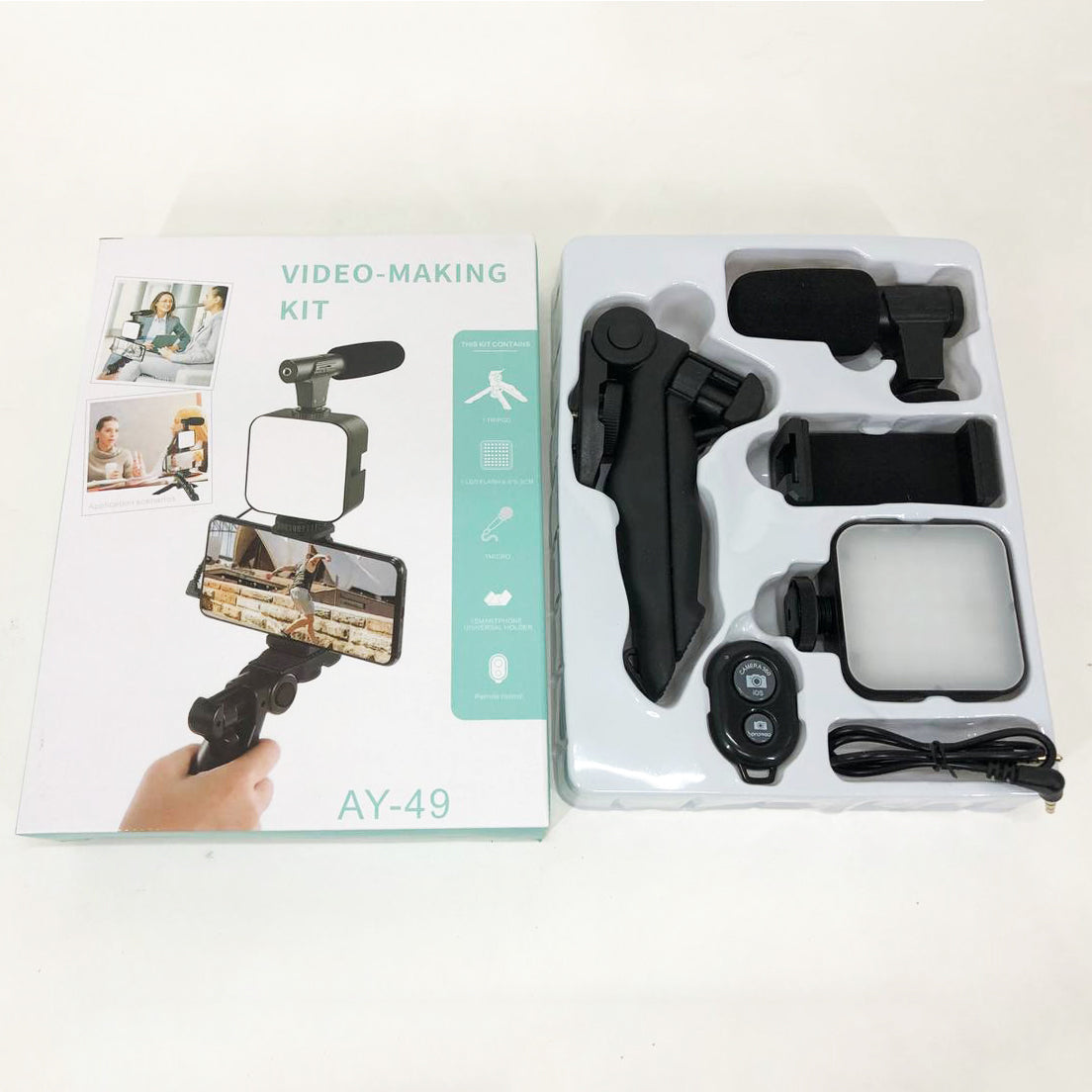 Набор блогера 4в1, тренога для телефона с микрофоном и вспышкой Штатив трипод для селфи и видео