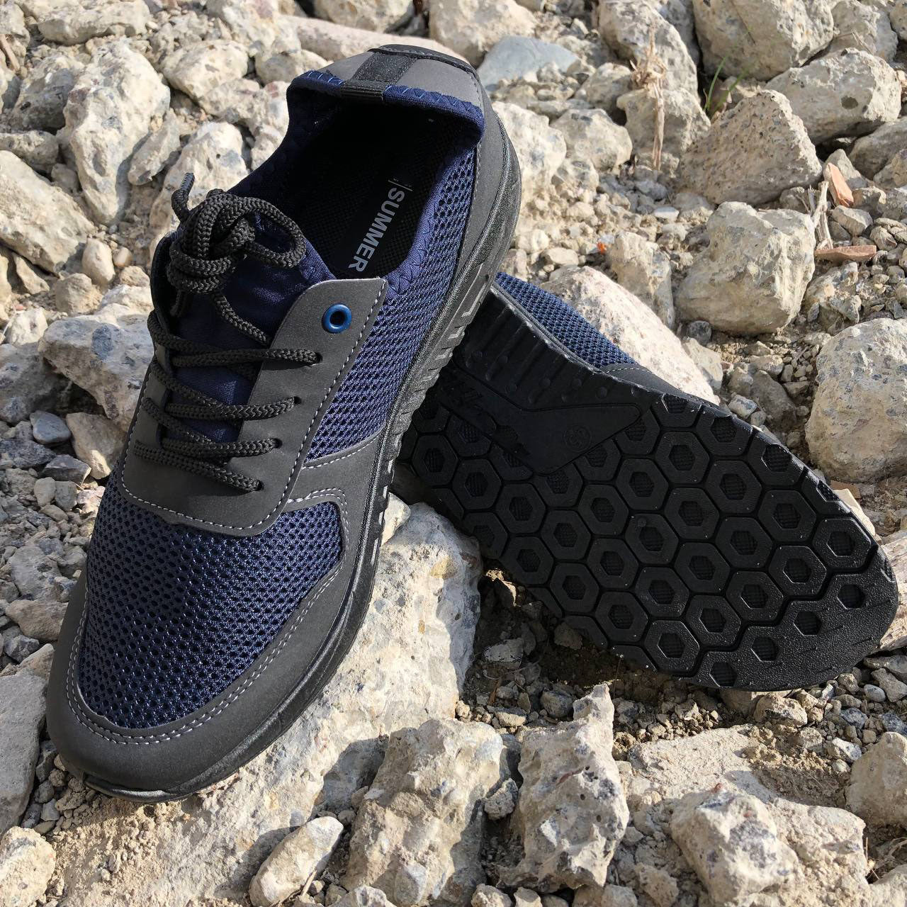 Модні універсальні кросівки із сітки 41 розмір. Чоловічі кросівки з тканини, що дихають. Модель 48177. Колір: синій 