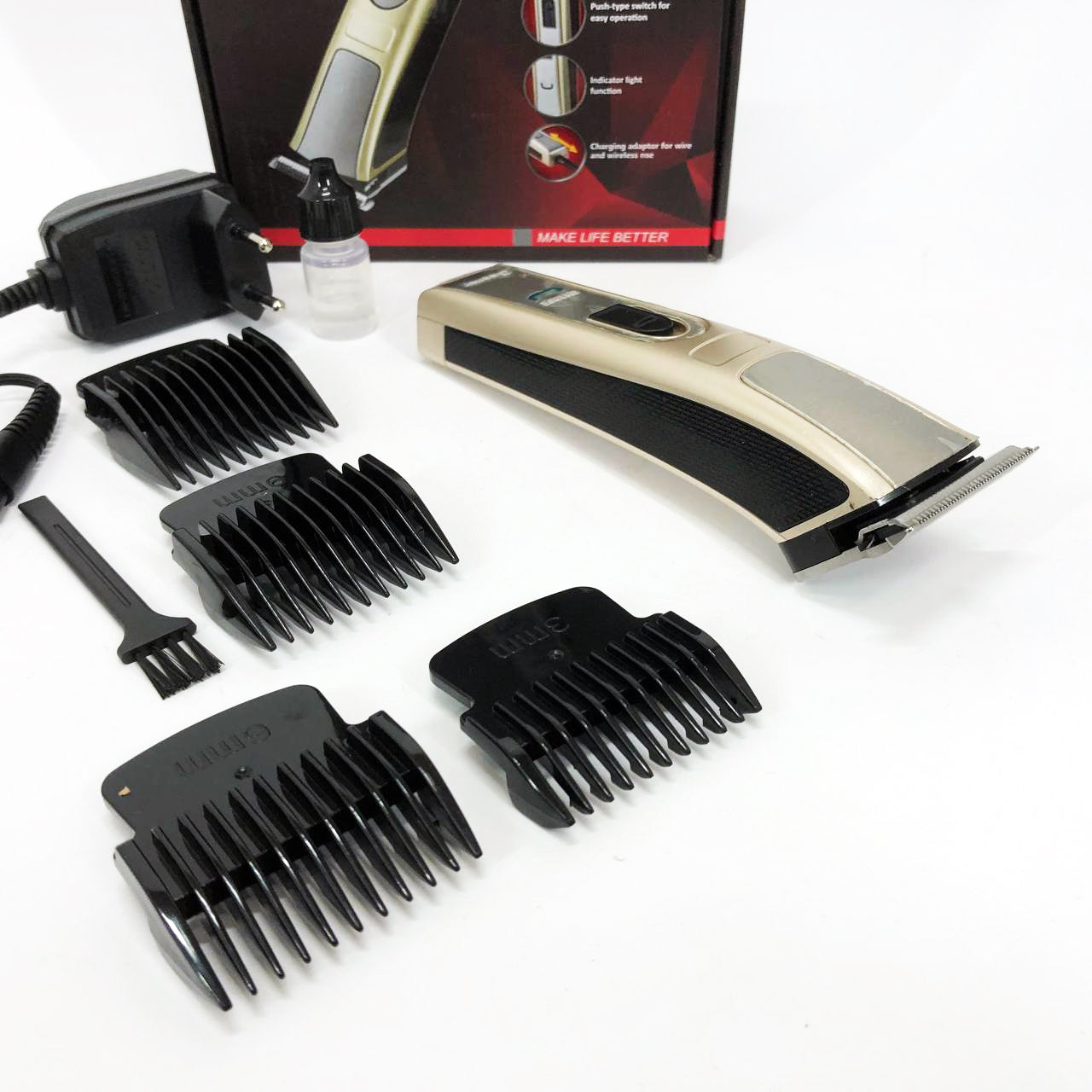 Машинка для стрижки Gemei GM-657 беспроводная с комплектом насадок, Парикмахерские машинки