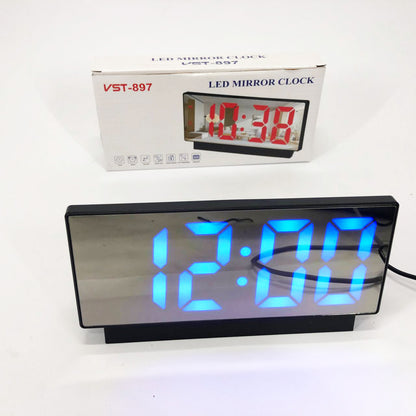 Часы сетевые настольные VST-897-5 (синяя подсветка, температура, от USB кабеля), Настольные LED часы