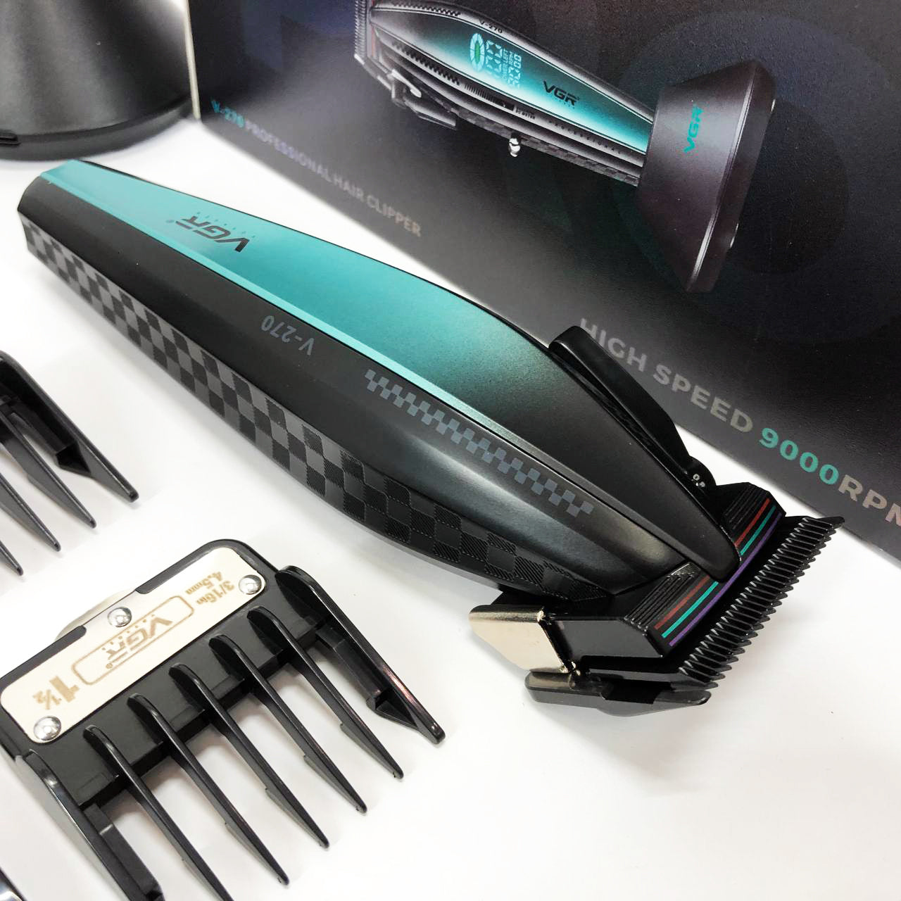 Аккумуляторная машинка для стрижки VGR V-270