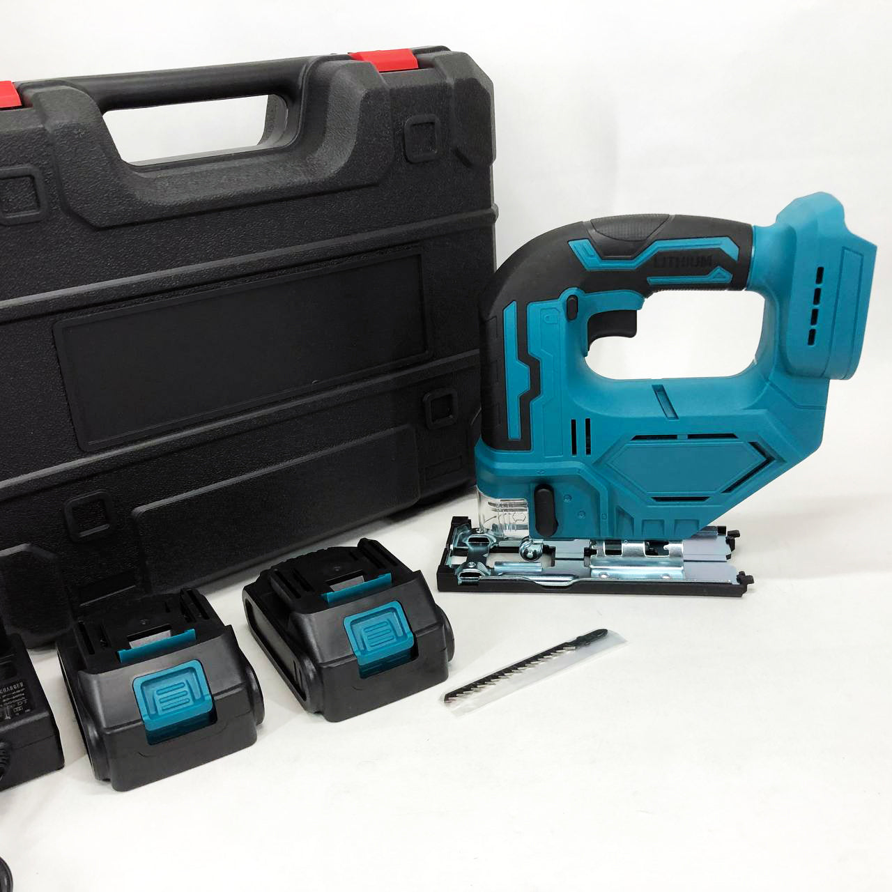 Аккумуляторный бесщеточный лобзик 24V с 2 АКБ в пластиковом кейсе с регулировкой скорости и угла наклона