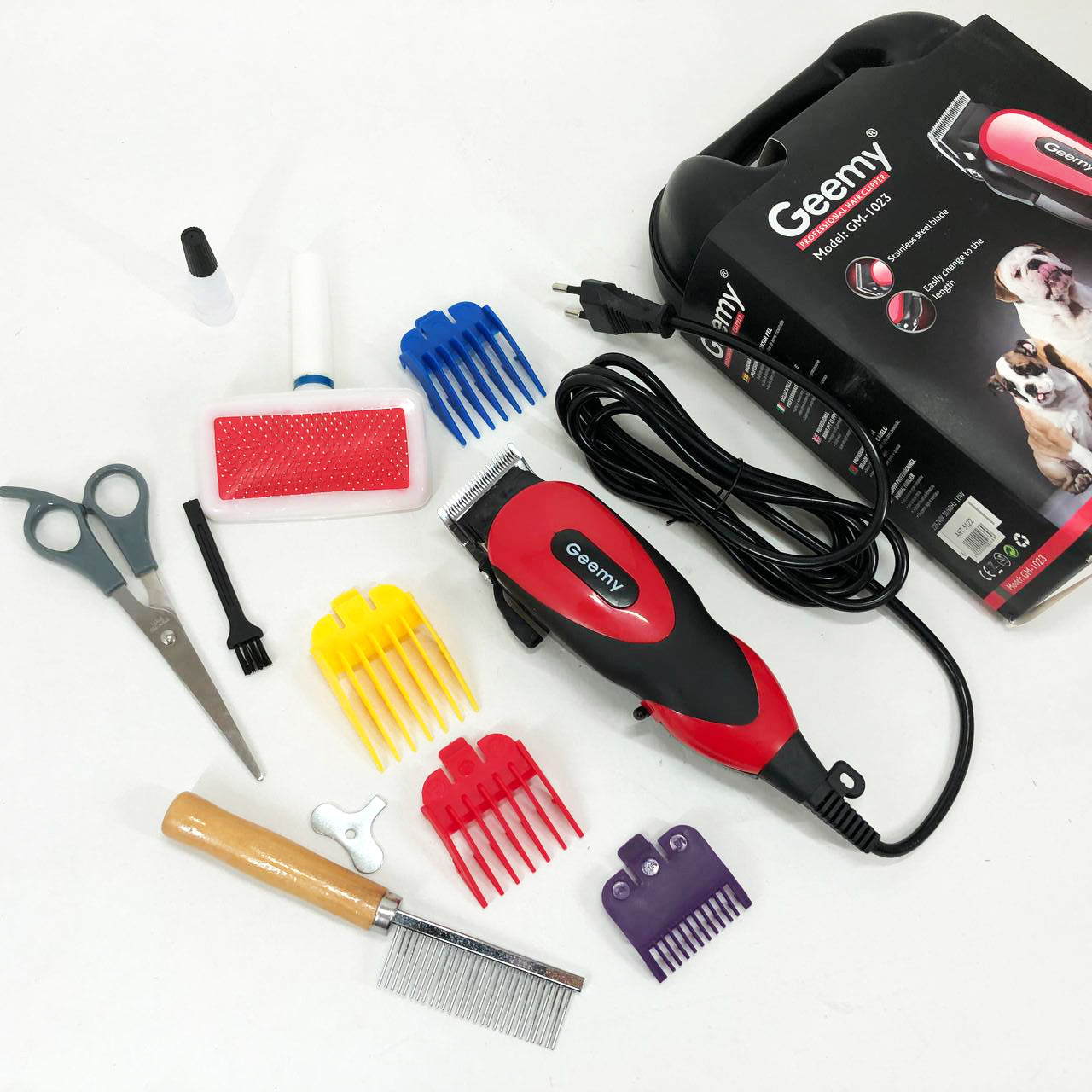 Машинка Gemei GM-1023 для стрижки животных с 4 насадками для любого типа шерсти + ножницы и расческа-гребешок