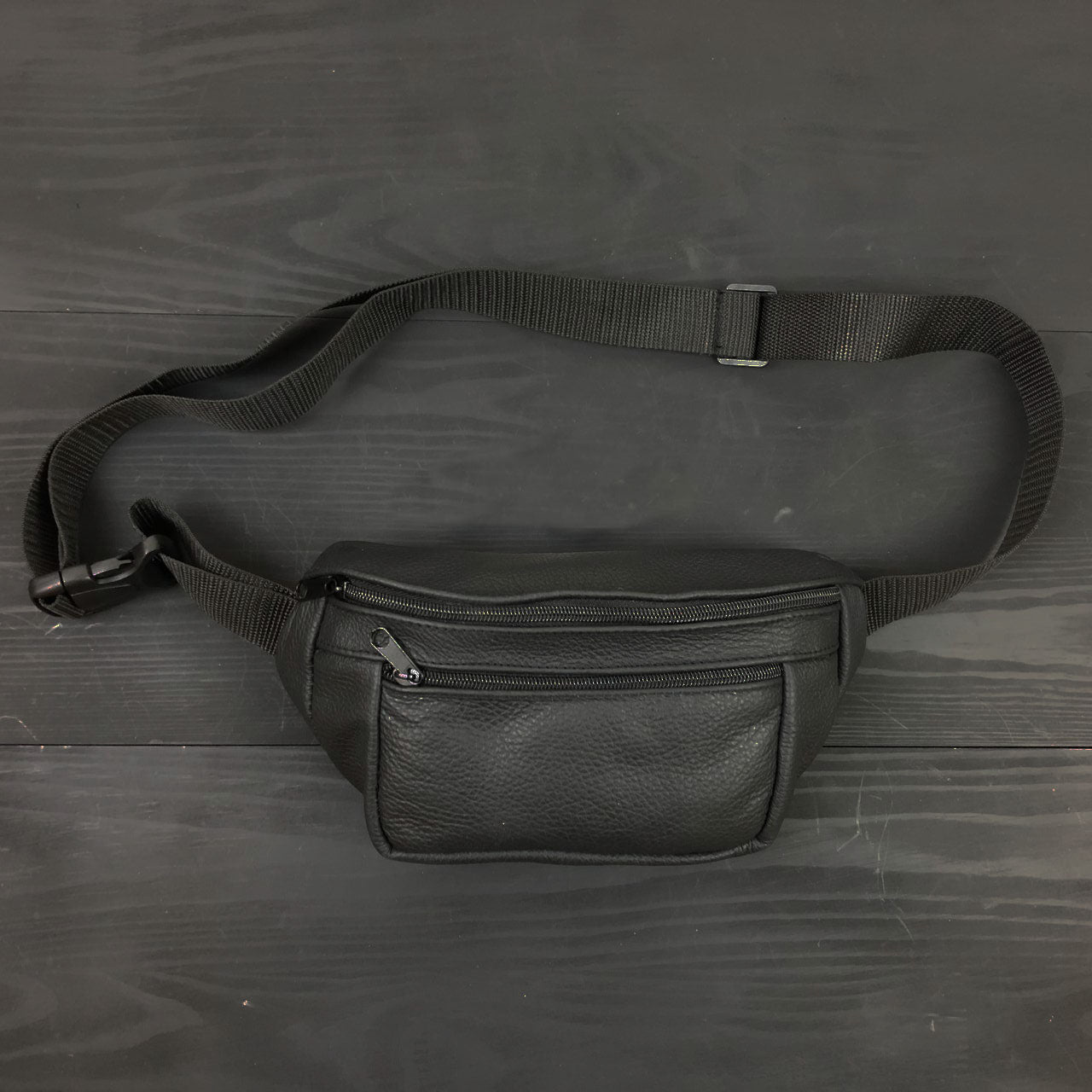 Кожаная качественная бананка мужская - женская сумка, черная сумка из кожи