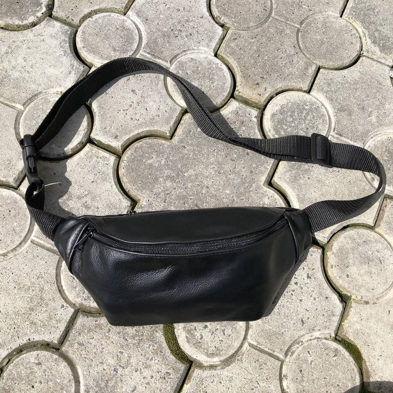 Кожаная бананка, мужская женская сумка из натуральной кожи, черная барсетка