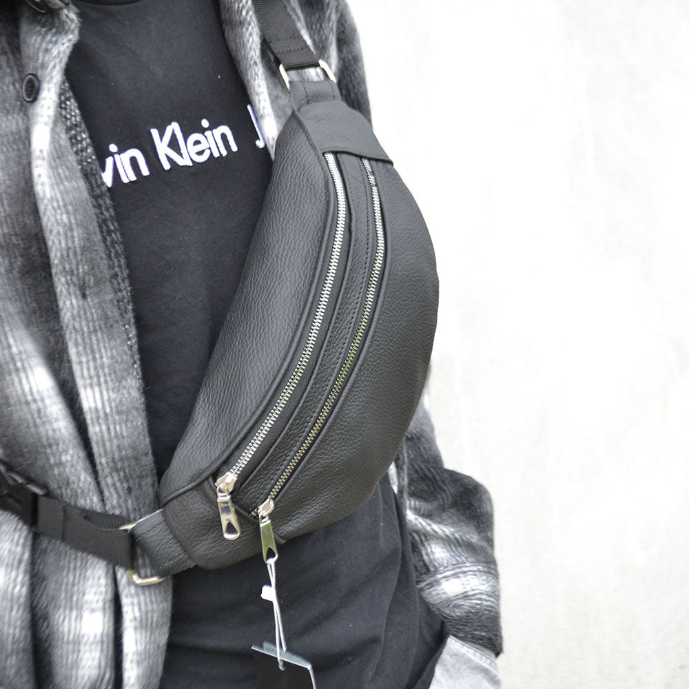 Качественная бананка из натуральной кожи, сумка мужская - женская кожаная барсетка.