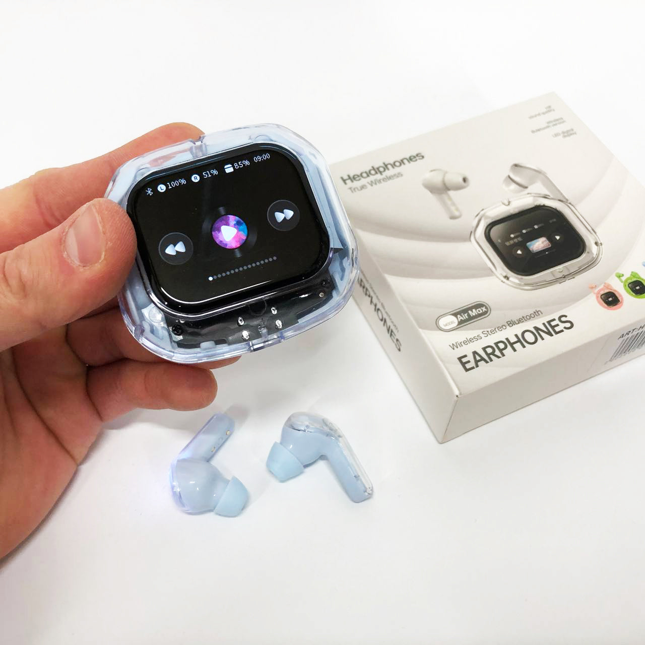 Беспроводные вакуумные наушники TWS с LED дисплеем, влагозащита IPx4 Bluetooth 5.4 с кейсом. Цвет: голубой