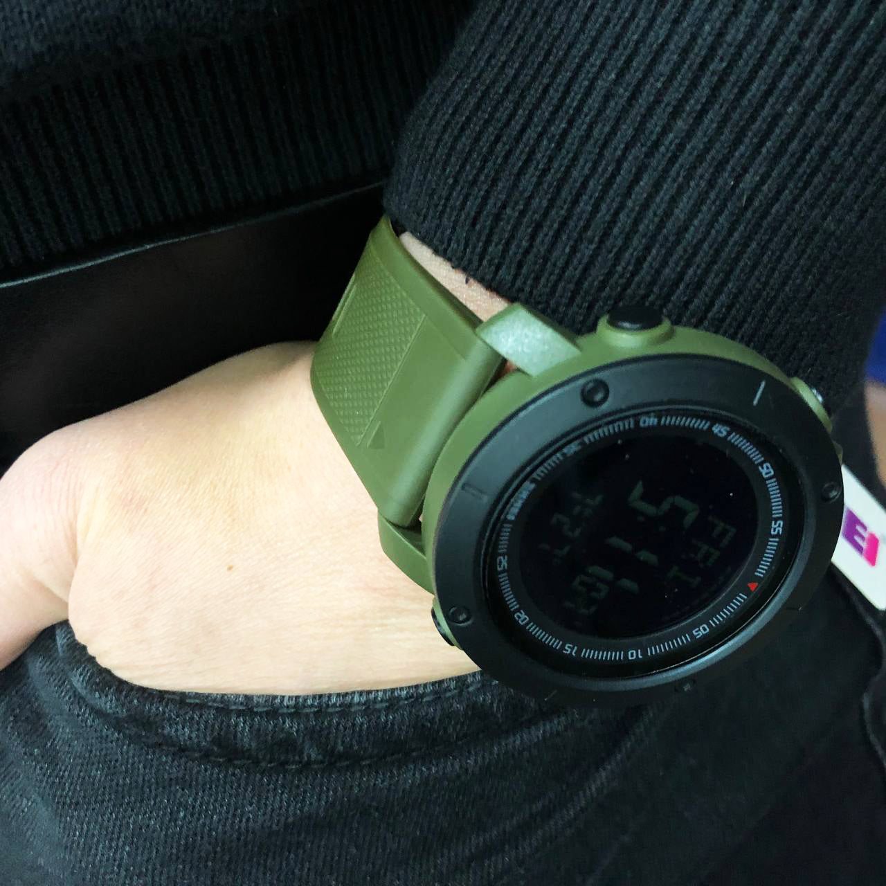 Часы наручные мужские SKMEI 2095AG, часы тактические противоударные, армейские часы. Цвет: зеленый