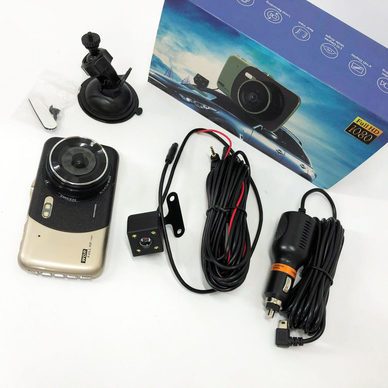 Автомобильный видеорегистратор X600 LCD 4 Angel Lens камеры 1080P Full HD TF