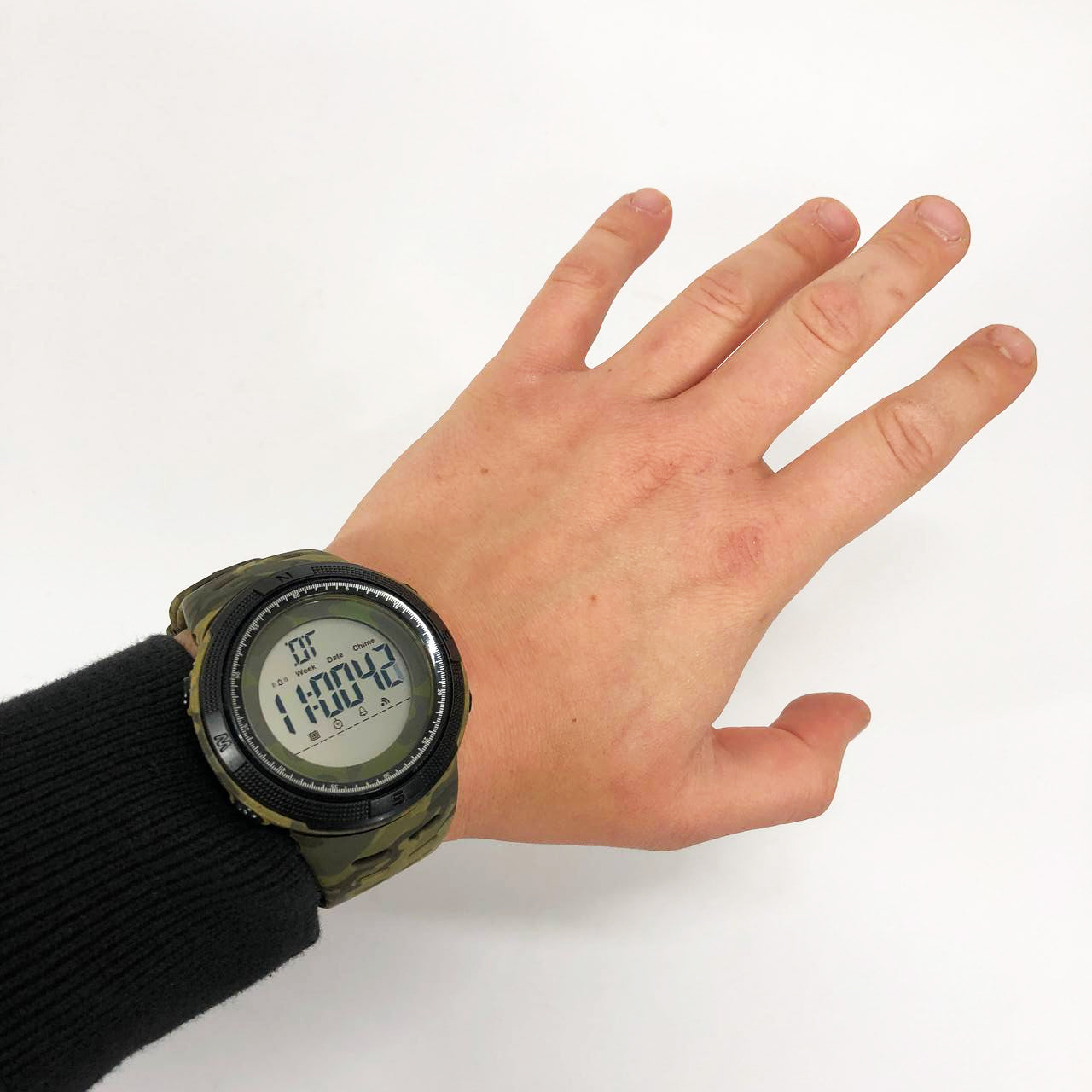 Часы наручные мужские SKMEI 2070CMGNWT ARMY GREEN CAMO. Цвет: камуфляж