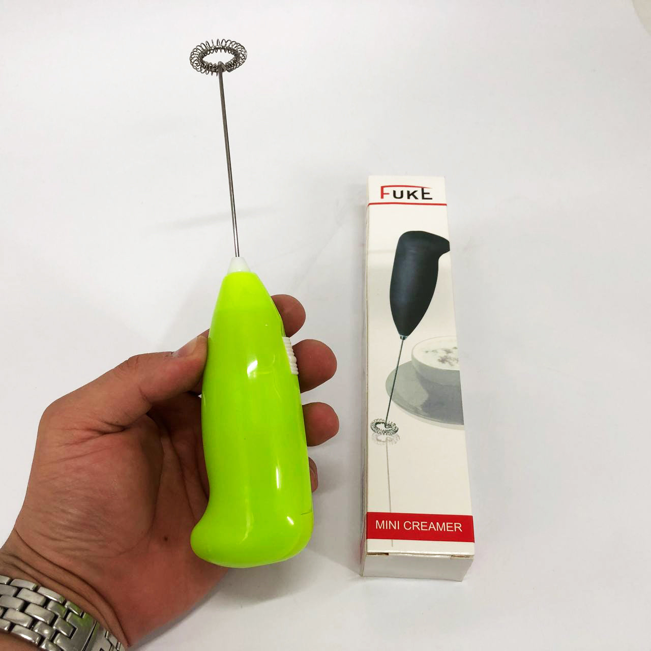 Миксер для сливок-капучинатор FUKE Mini Creamer для взбивания молока, сливок. Цвет: салатовый