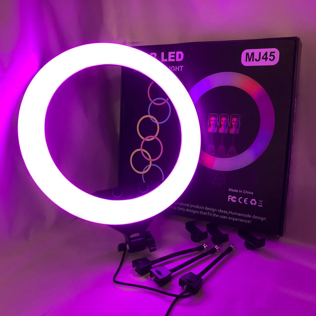 Кольцевая LED лампа RGB MJ45 Ring 45 см комплектация адаптер со встроенным кабелем, держатели для телефона, пульт