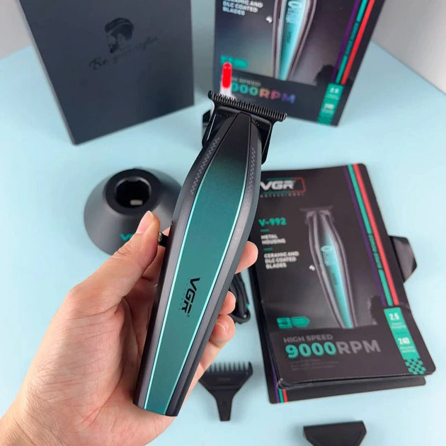 Машинка для стрижки волос с мощным мотором XPRO VGR V-992 с насадками 1-2-3 мм