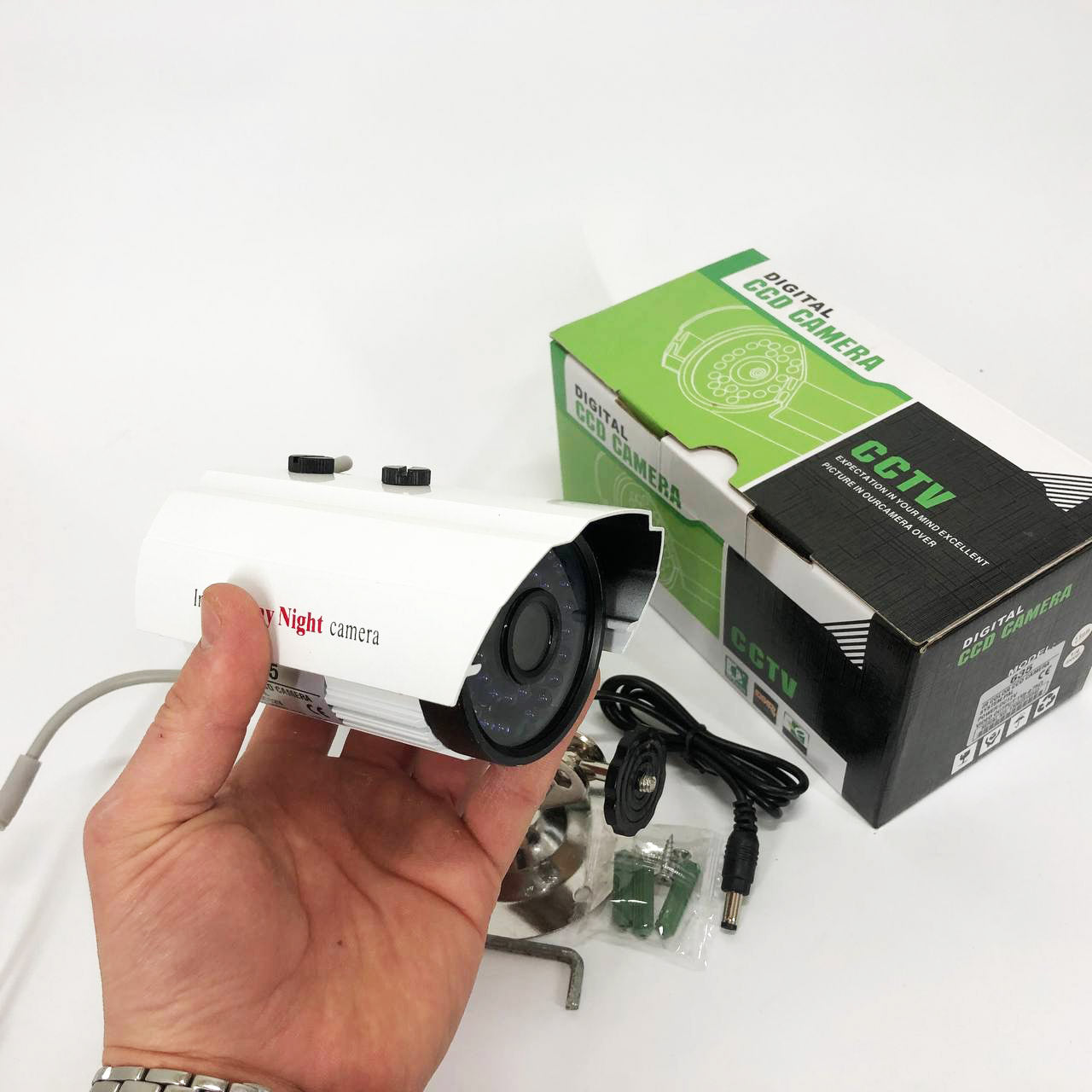 Камера видеонаблюдения CAMERA IP уличная UKC MOD-635 IP 1.3 MP, Камеры наблюдения поворотные