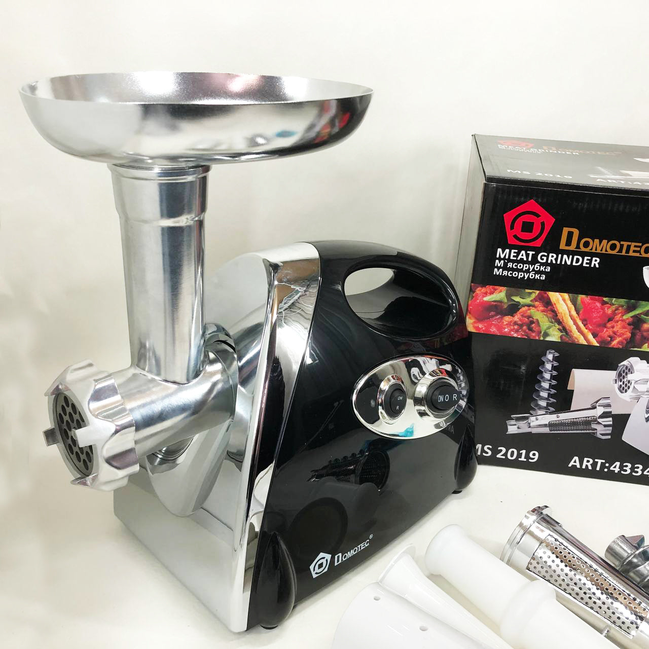 Мясорубка электрическая с соковыжималкой Domotec MS-2019 2400W. Цвет: черный