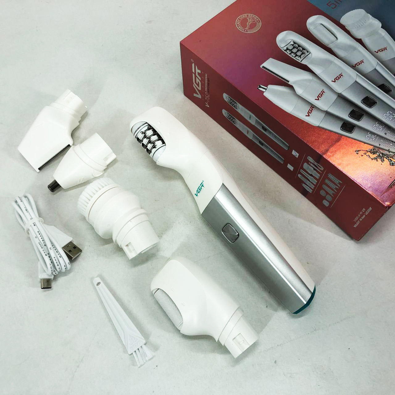 Эпилятор VGR 5 в 1 V-752, 5 насадок. Цвет: зеленый