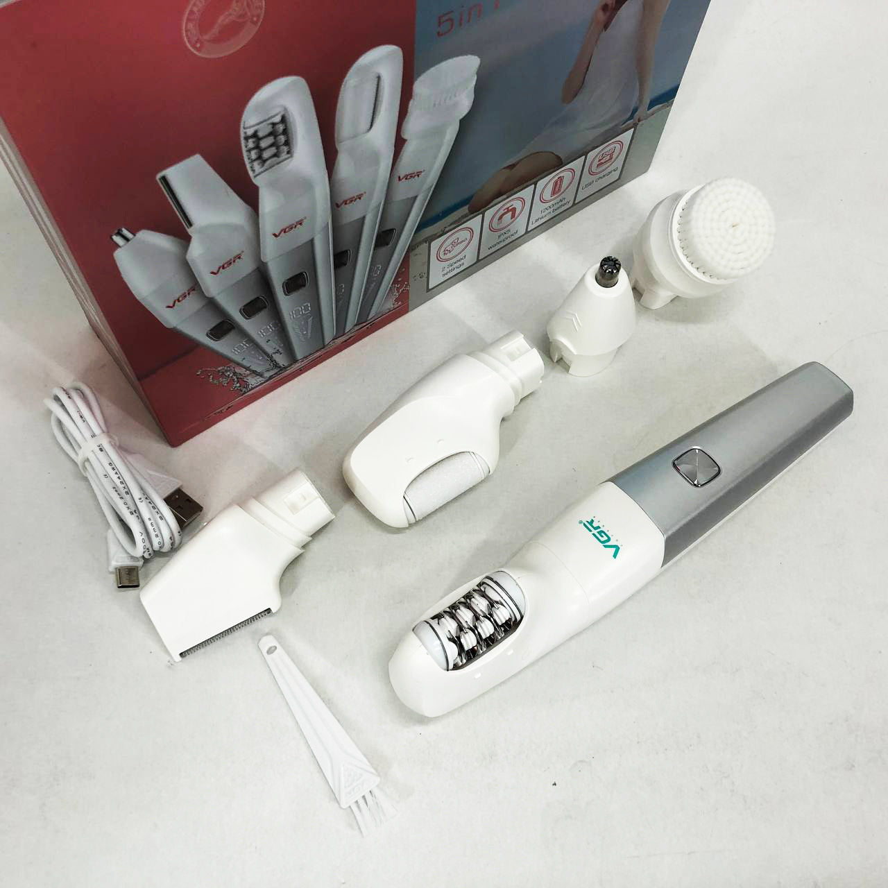 Эпилятор VGR 5 в 1 V-752, 5 насадок. Цвет: зеленый