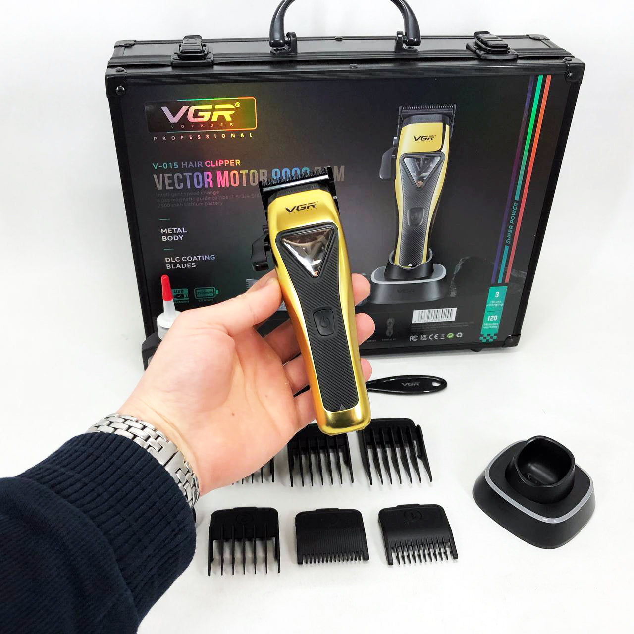 Машинка для стрижки VGR V-015 аккумуляторная беспроводная профессиональная 6 насадок