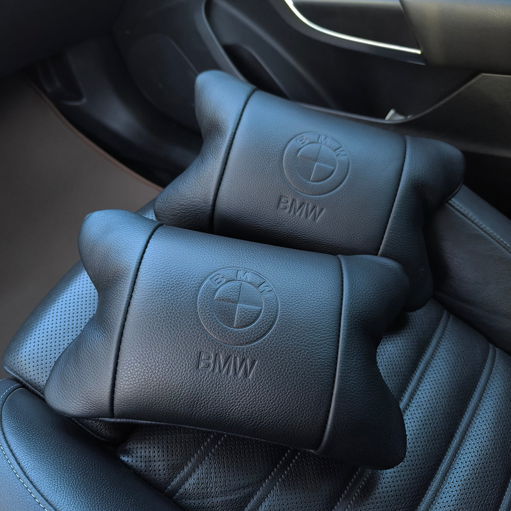 Премиальный набор автоподушек BMW из натуральной кожи – подушки + брелок.