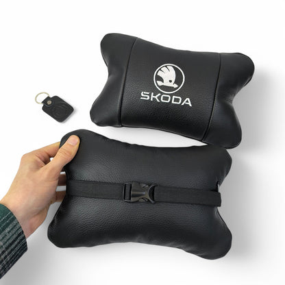 Автомобильные подушки 2 шт на подголовник Skoda / Вред, из натуральной кожи, стильный аксессуар для вашего авто