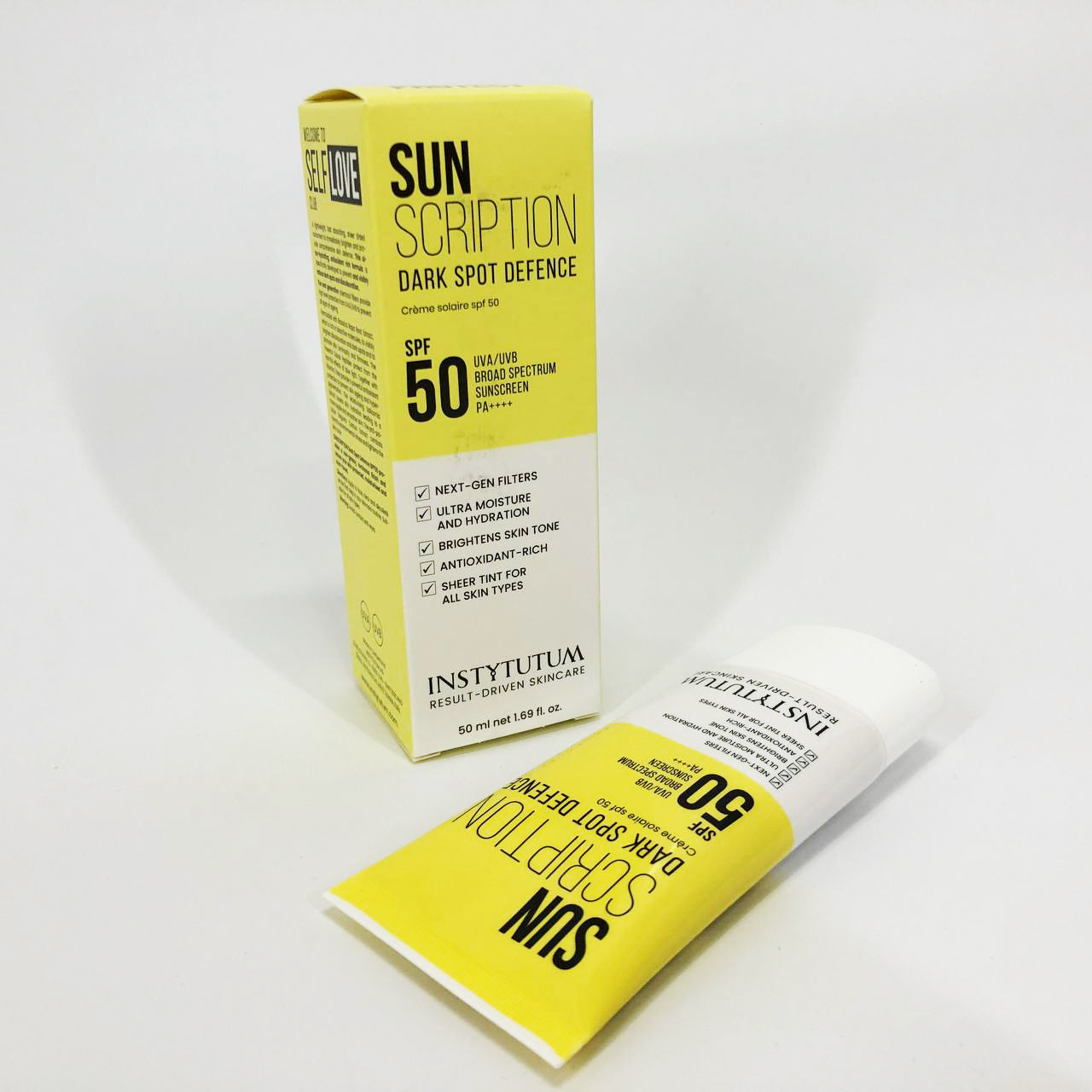 Солнцезащитный крем с осветительным эффектом Instytutum Sunscription Dark Spot Defence SPF 50, 50 мл