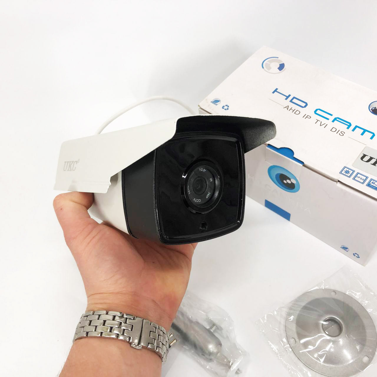 Дротова вулична камера UKC CAD 965 AHD 2mp/4mm, Камера з функцією запису на картку пам'яті