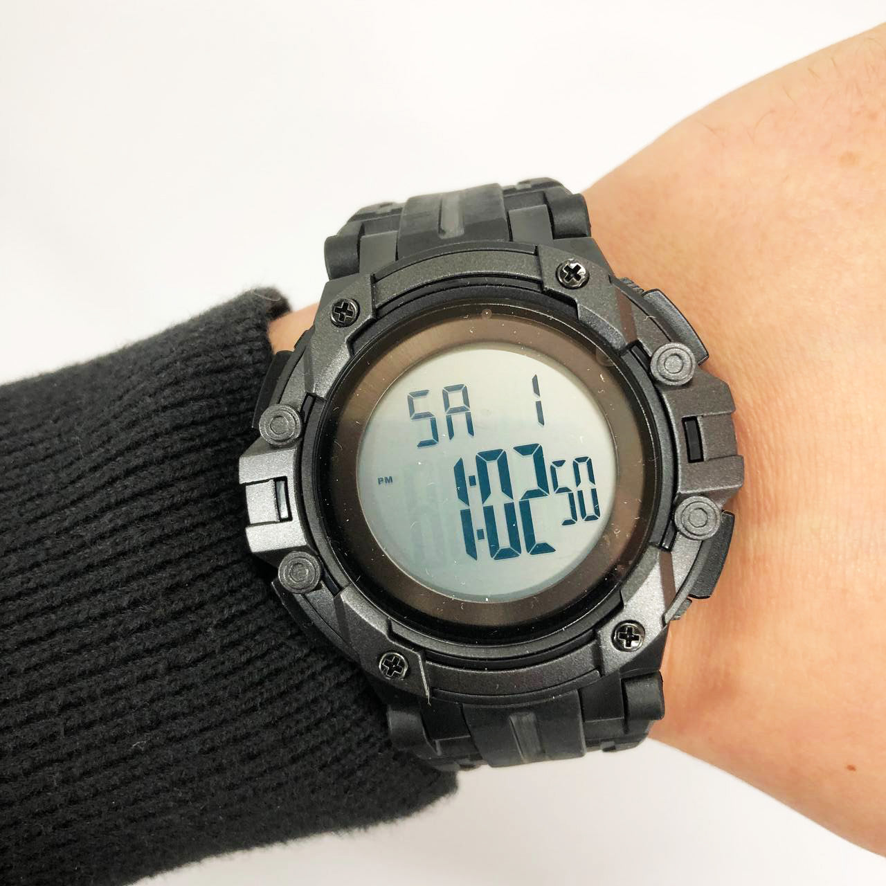 Часы наручные мужские SKMEI 1545BKWT BLACK-WHITE, водонепроницаемые мужские часы. Цвет: черный