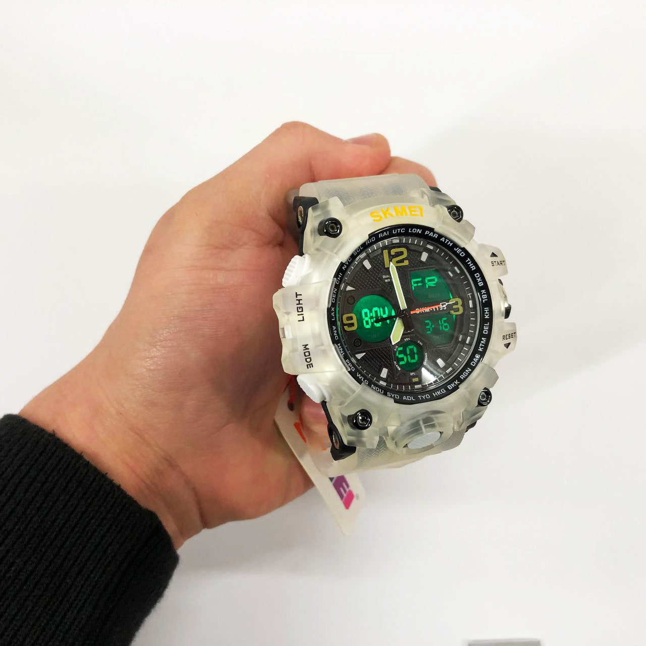 Часы наручные мужские SKMEI 1155BWT, наручные часы для военных, фирменные спортивные часы. Цвет: белый