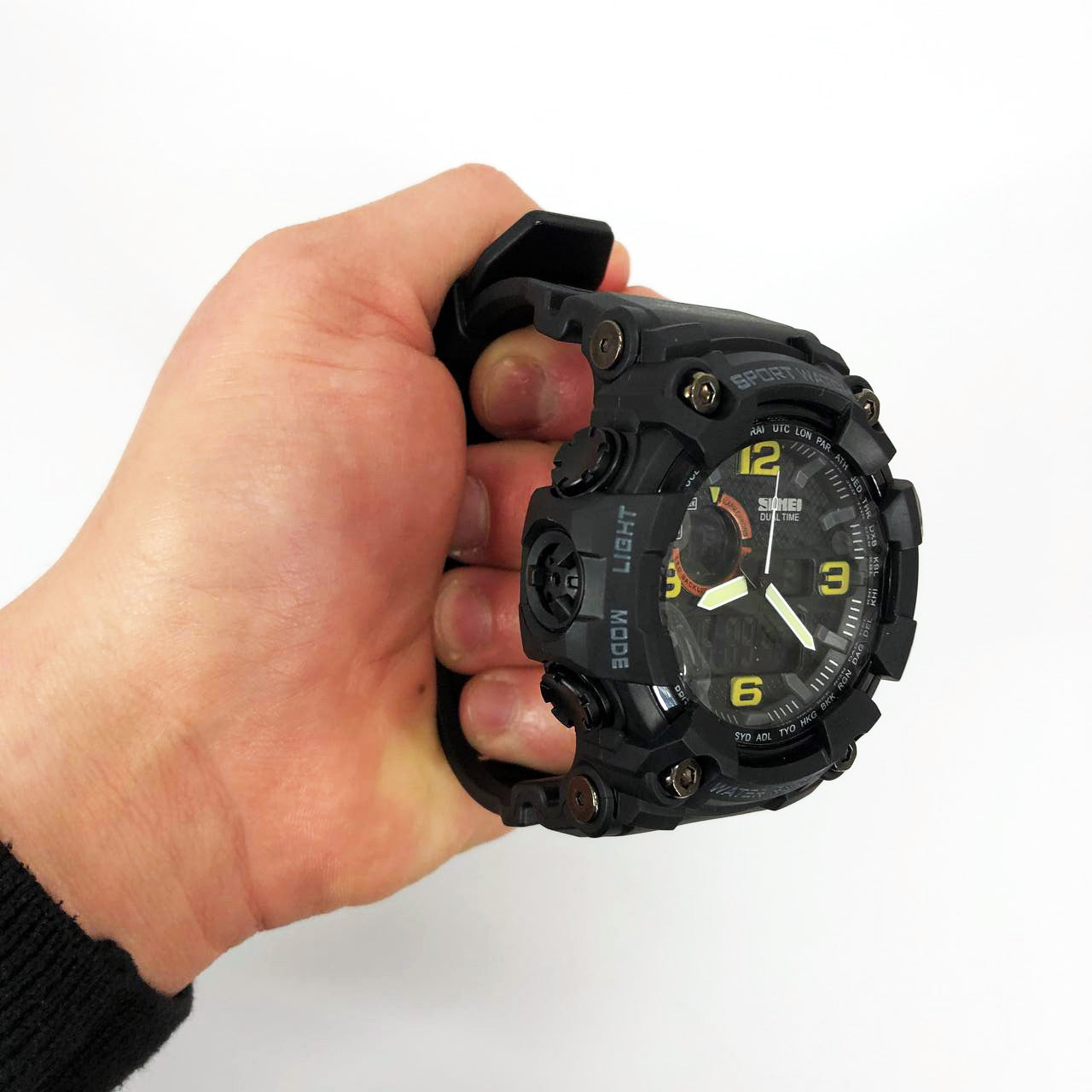 Часы наручные мужские SKMEI 1520BK BLACK, армейские часы противоударные. Цвет: черный