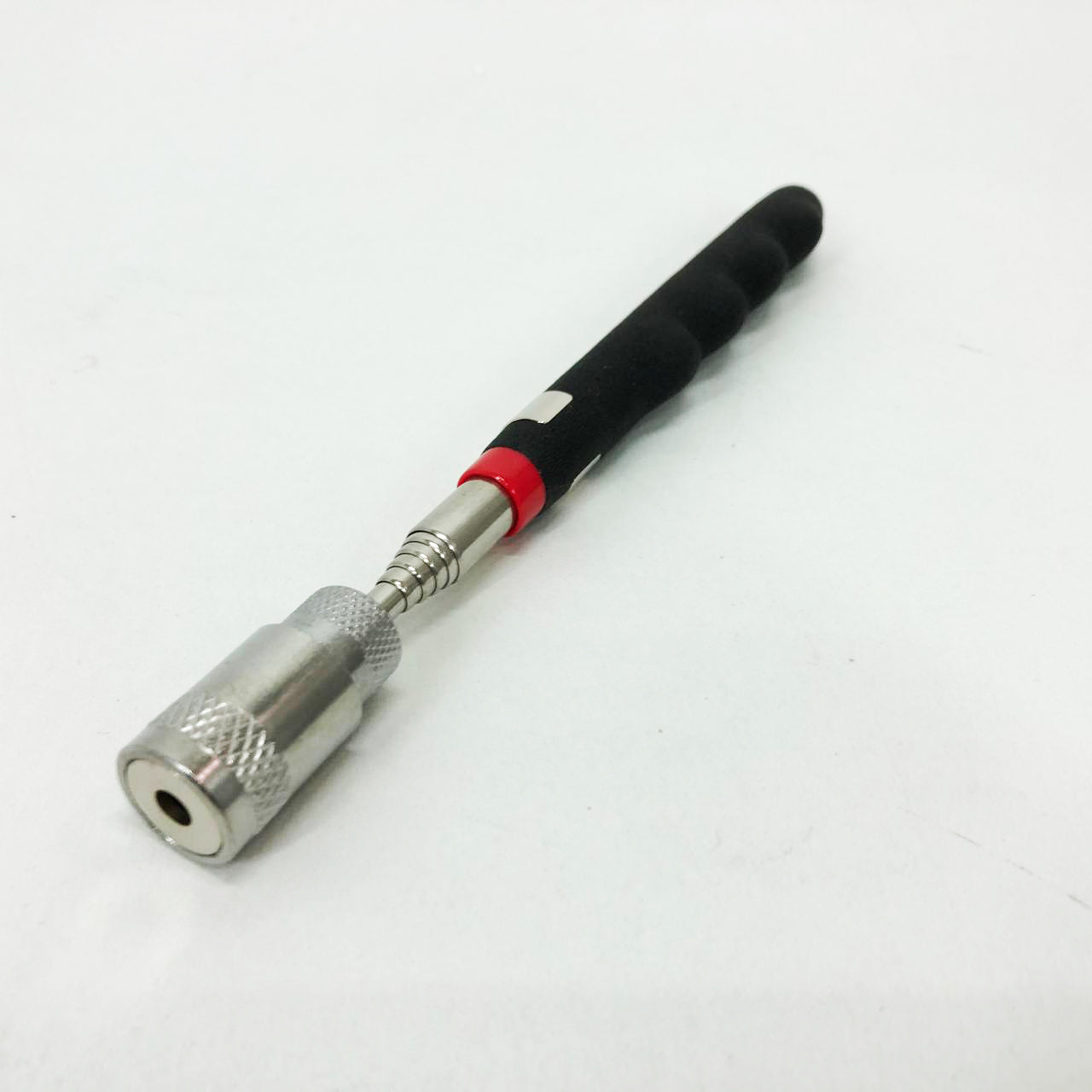 Телескопічний магніт з підсвічуванням для вилучення з важкодоступних місць 19-80 см